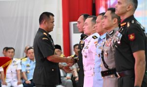 b4ebb021-9ff1-4432-8978-81cf5cc98a14