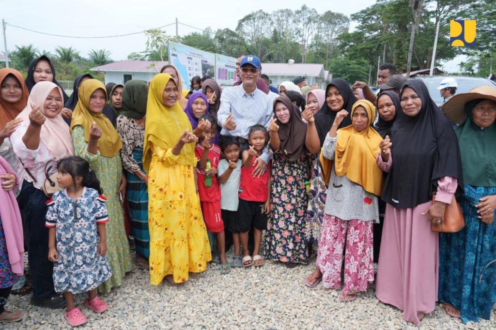 Tinjau Rumah Hunian Aceh Tamiang, Menteri Dody Pastikan Kenyamanan Masyarakat
