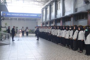 Kalapas Cipinang Pimpin Apel Siaga dan Razia Mendadak Saat Jam Makan Siang