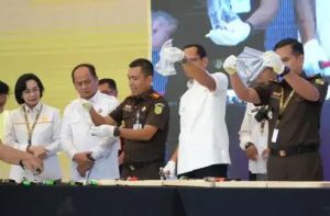 Kejagung Hancurkan 14 Jam Tangan Mewah Palsu Milik Koruptor Jimmy Sutopo