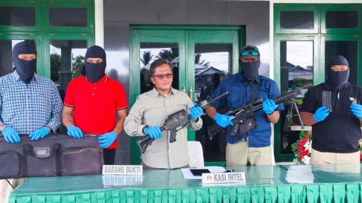 2 Senpi Ditemukan di Kontrakan WNA China Pekerja Tambang Ilegal Nabire