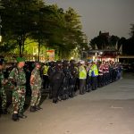 Brimob PMJ Dan Polres Jaksel Patroli Dini Hari di Blok M, Ratusan Pil Terlarang Diamankan