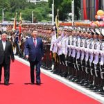 Kim Jong Un Sambut Xi Jinping di Pyongyang
