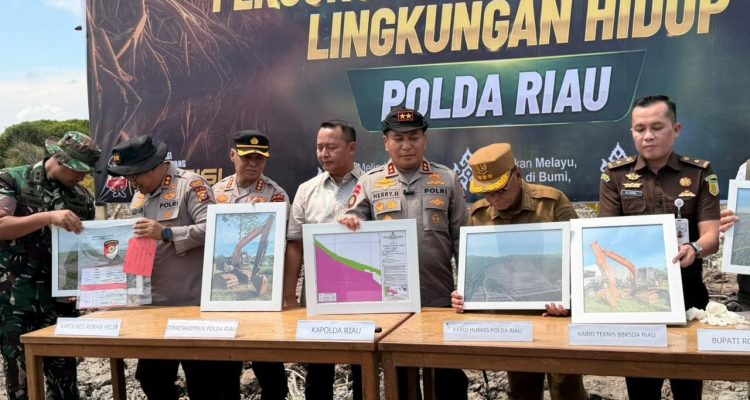 Kapolda Riau