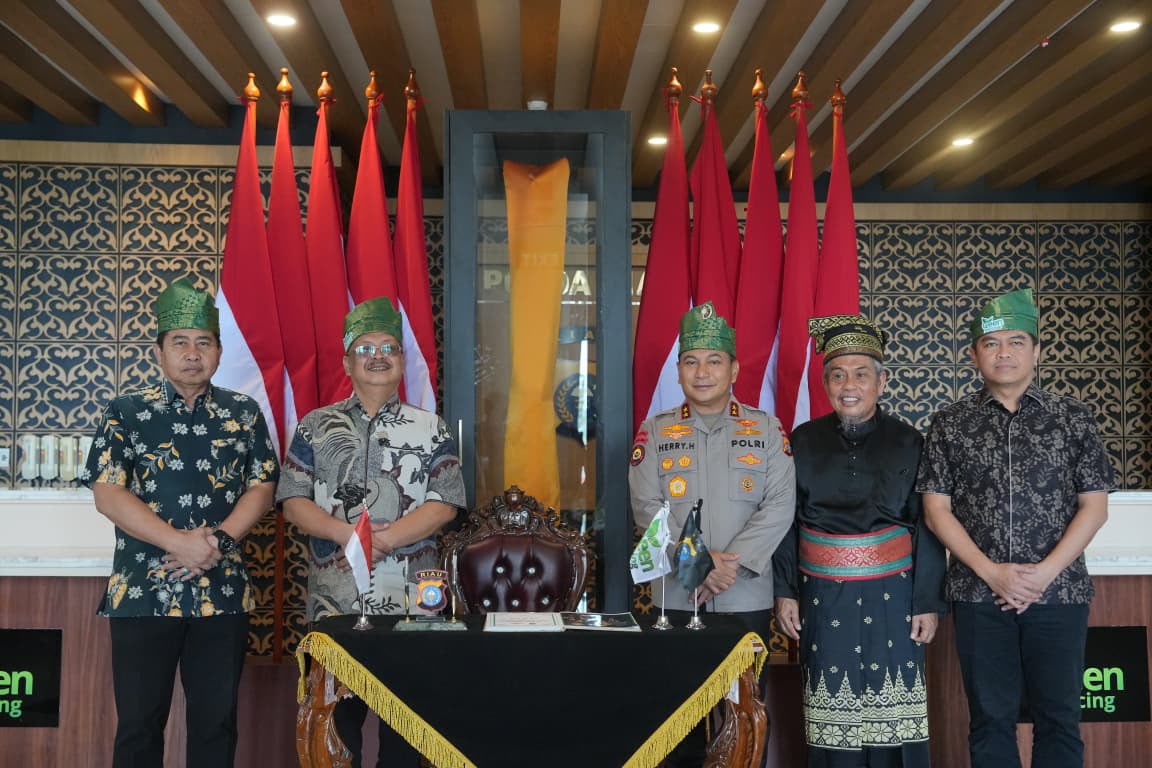 Polri 4