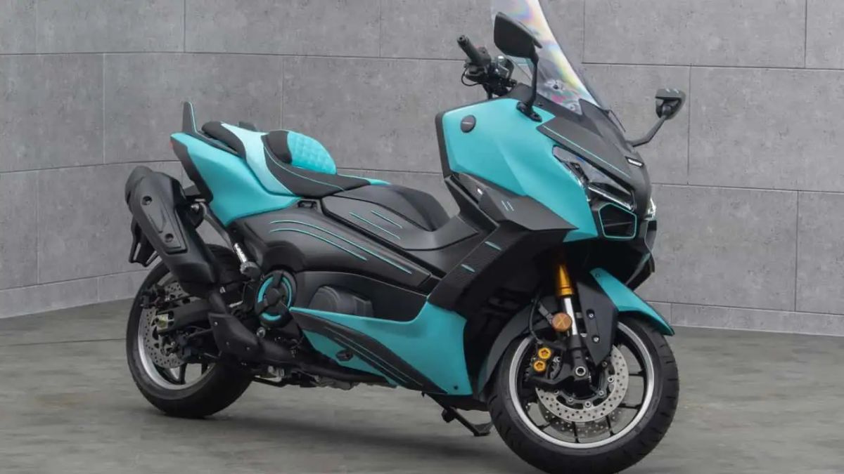 Yamaha TMAX 560