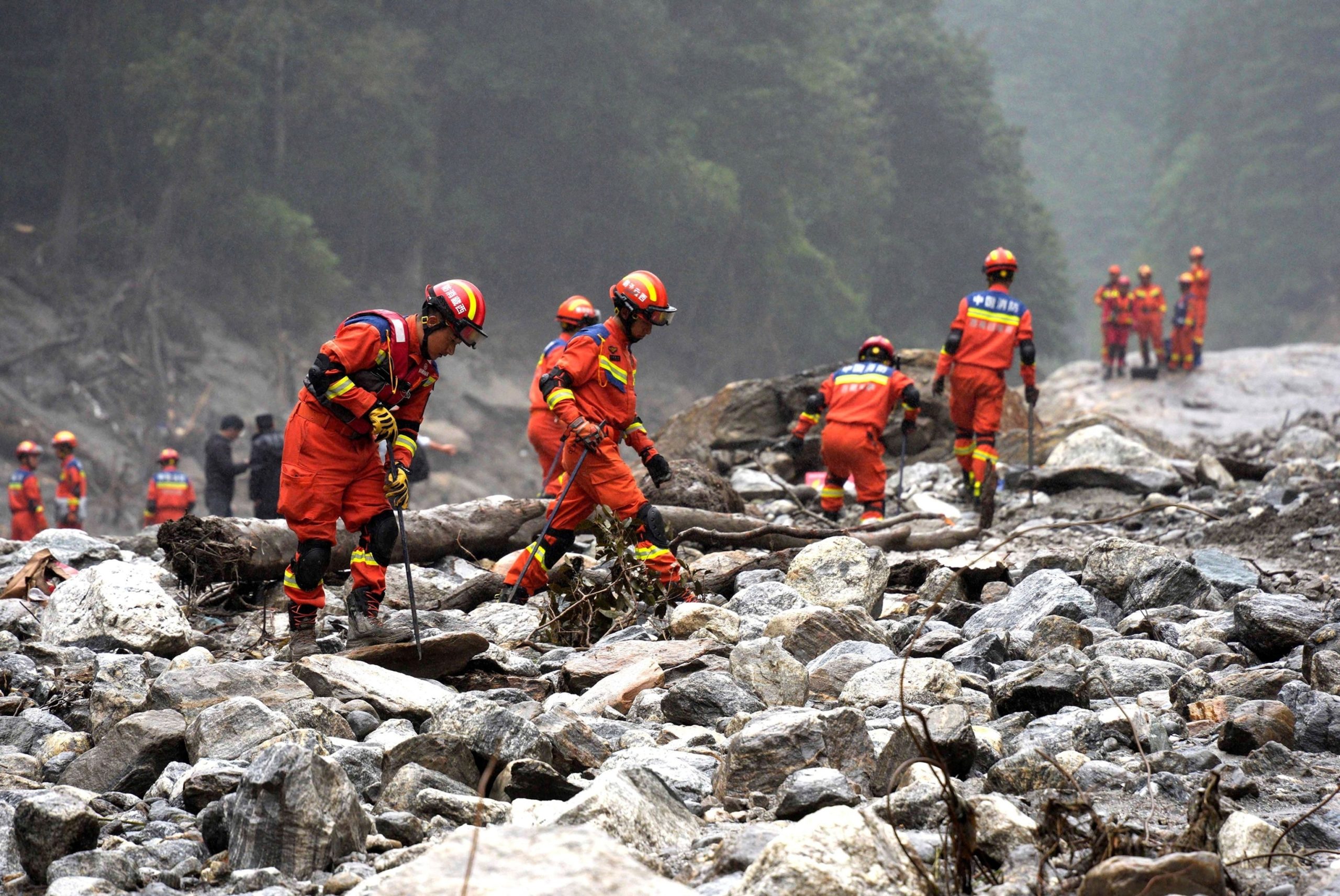 Banjir Bandang Nepal scaled