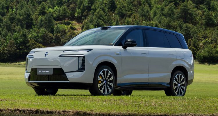 Denza N8L EV