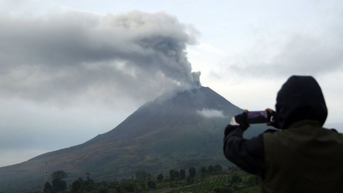 Gunung Sinabung