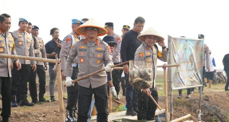 Polri 12