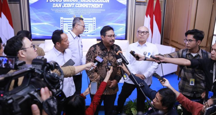 Polri 8
